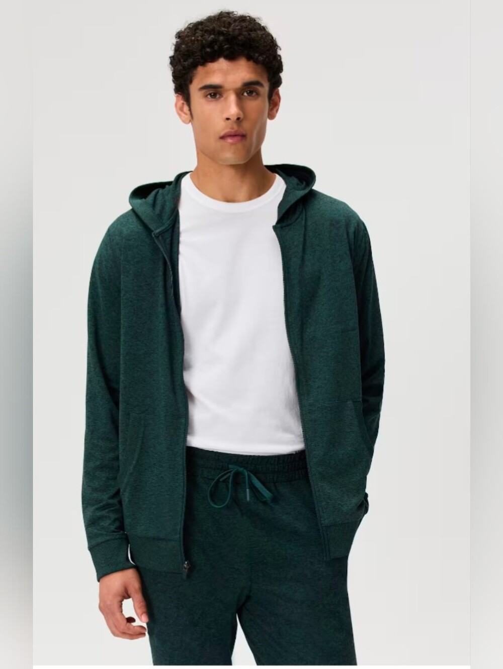 Quince • Flowknit Performance Full-Zip Chest Pocket Hoodie in Heather Green EUC